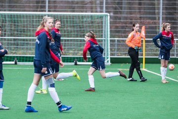 Bild 17 - wBJ VfL Pinneberg - St. Pauli : Ergebnis: 7:0 (Abbruch)